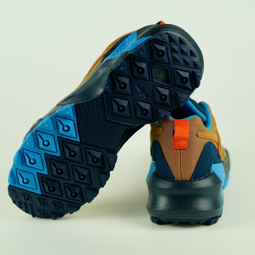 Reebok Aztrek Double Mix Trail Running Sneakers - Picture 7 of 10